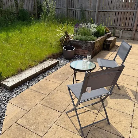Priory View *